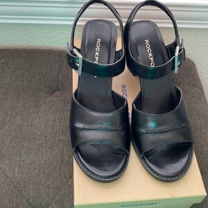 Black Rockport Heels size 8